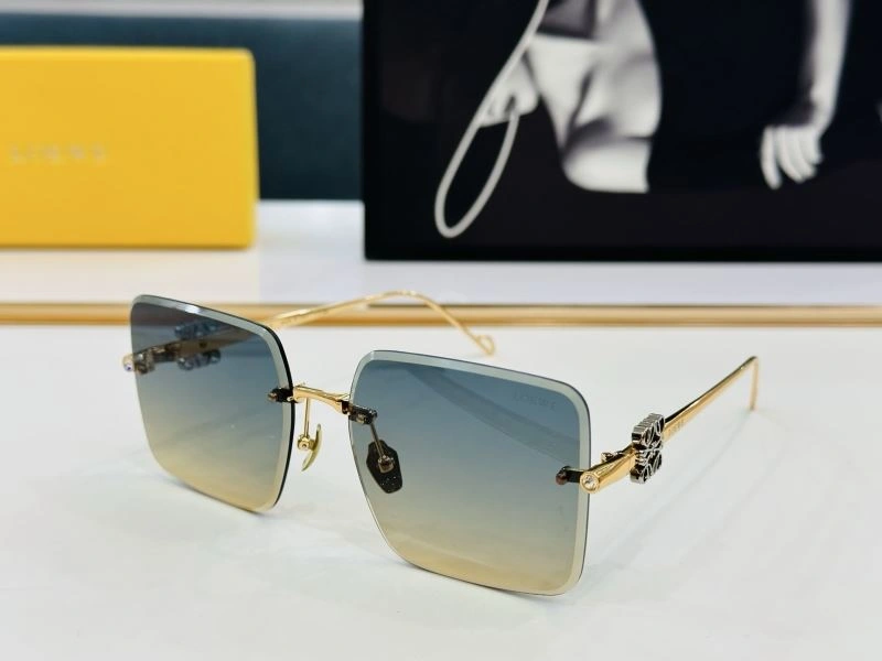 Fashionable Loewe Sunglasses 280334