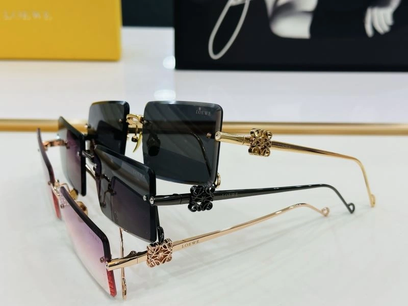 Breathable Loewe Sunglasses 280331