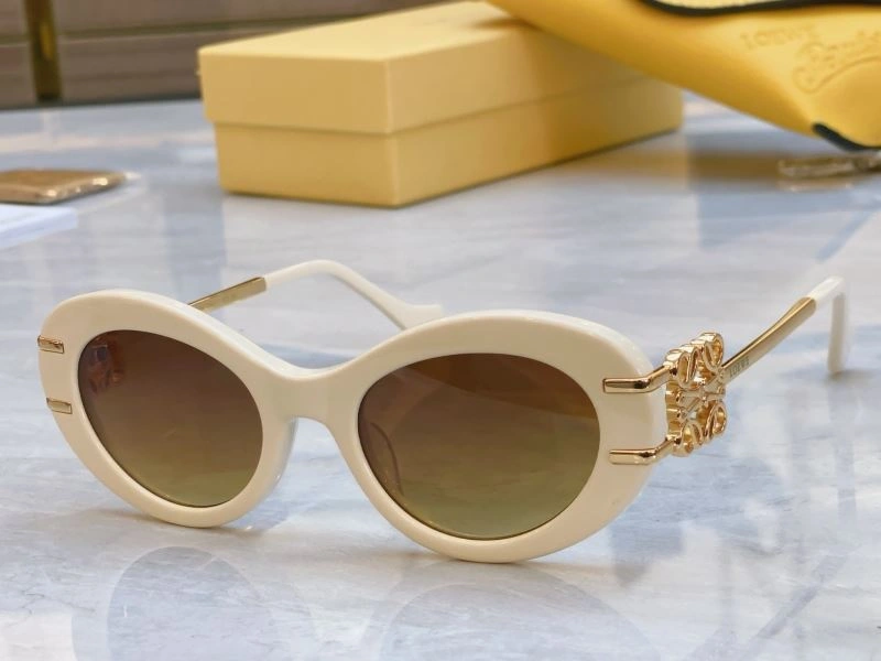 Loewe Sunglasses Durable 280330