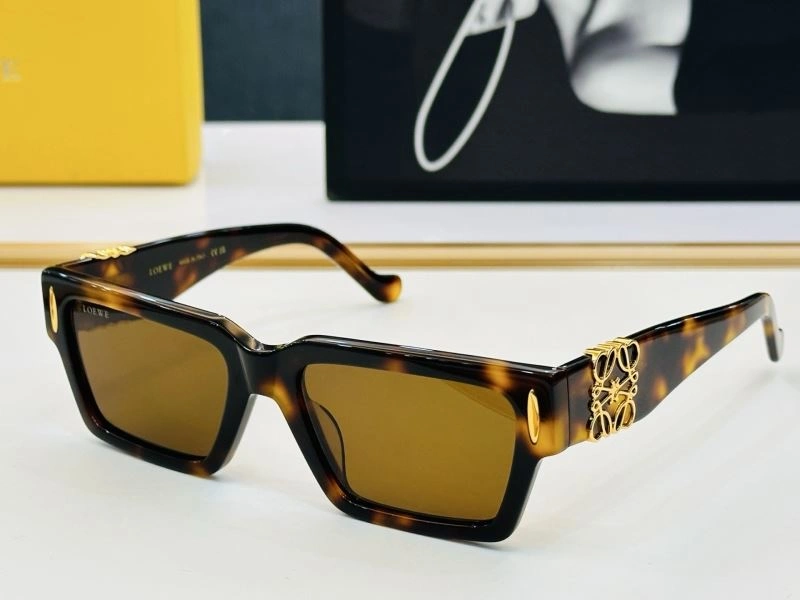Loewe Sunglasses Durable 280316
