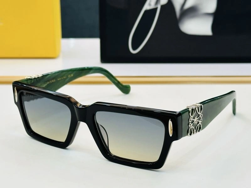 Loewe Sunglasses Durable 280316