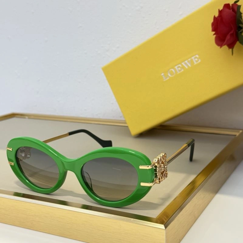 WellDesigned Loewe Sunglasses 280391