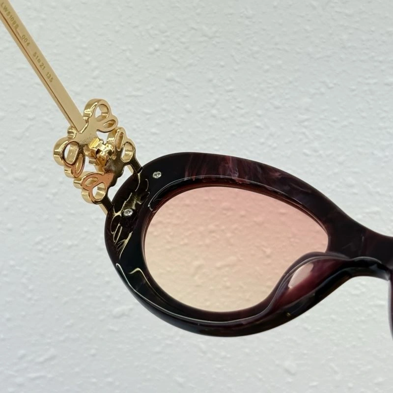 WellDesigned Loewe Sunglasses 280391