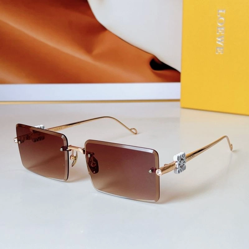 Minimalist Loewe Sunglasses 280379
