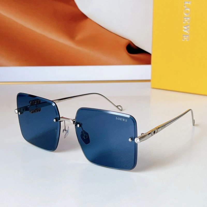 Loewe Sunglasses Soft 280378