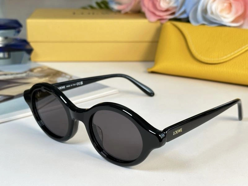 Breathable Loewe Sunglasses 280369