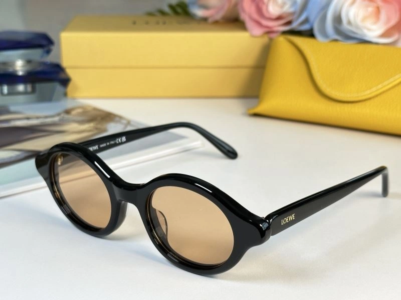 Breathable Loewe Sunglasses 280369
