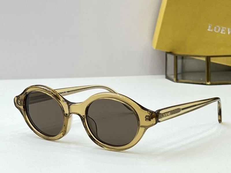 Snug Loewe Sunglasses 280371