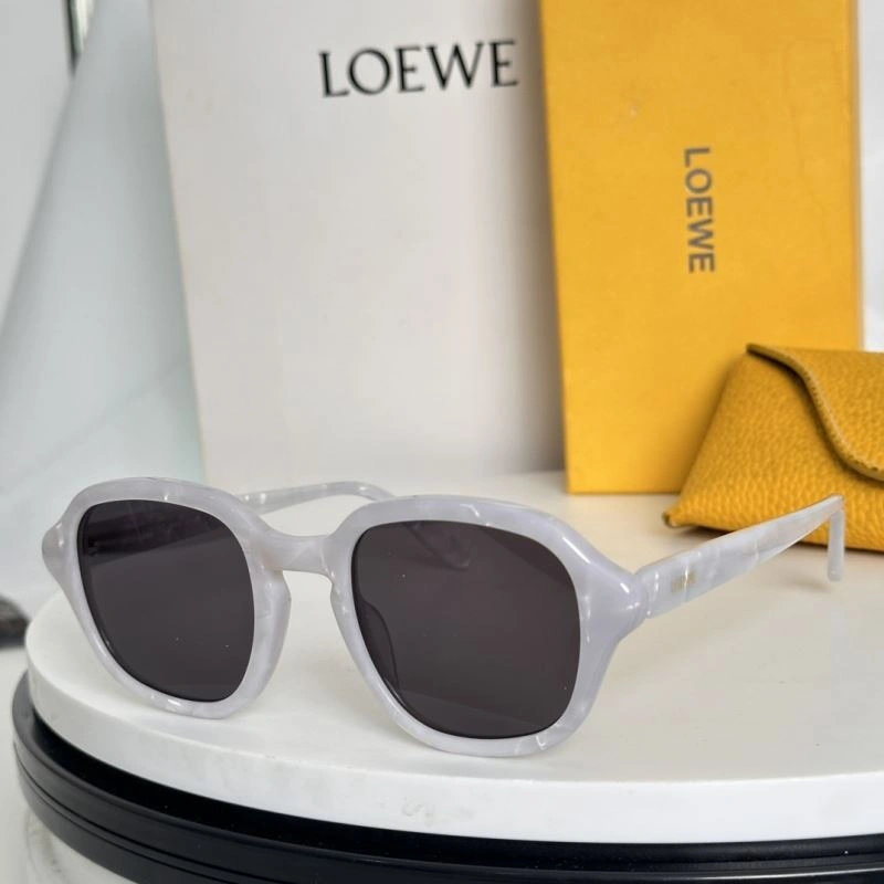 Unisex Loewe Sunglasses 280359