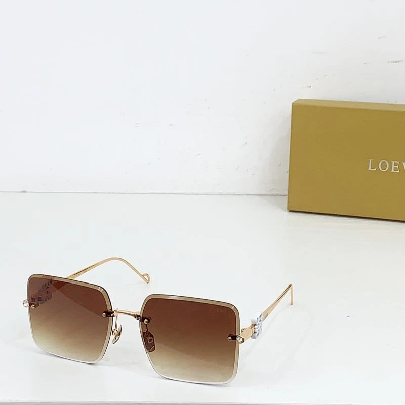 Sporty Loewe Sunglasses 280346
