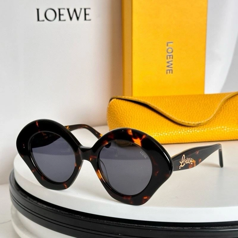 Loewe Sunglasses Compact 280339