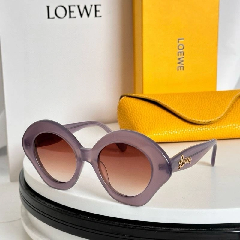 Loewe Sunglasses Compact 280339