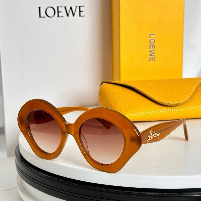 Loewe Sunglasses Compact 280339