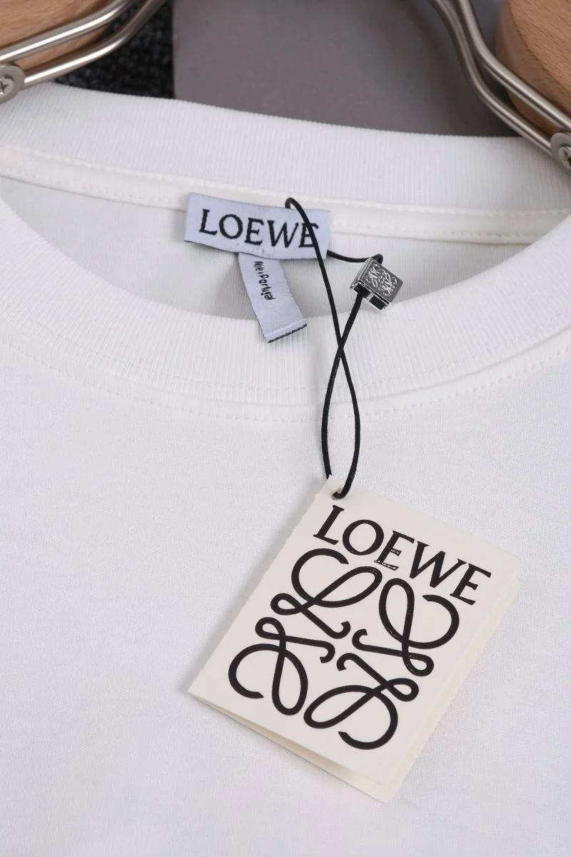Loewe T-Shirts Chic 163996