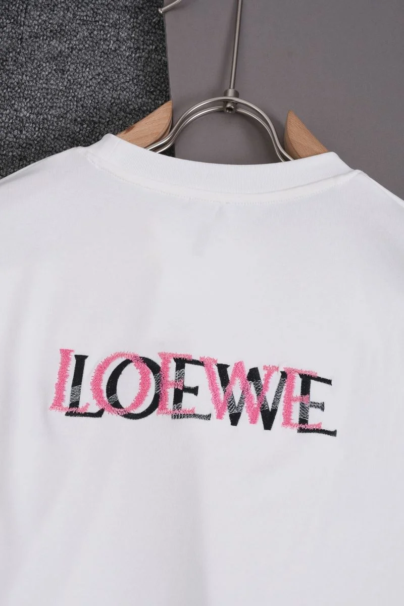 Loewe T-Shirts Chic 163996