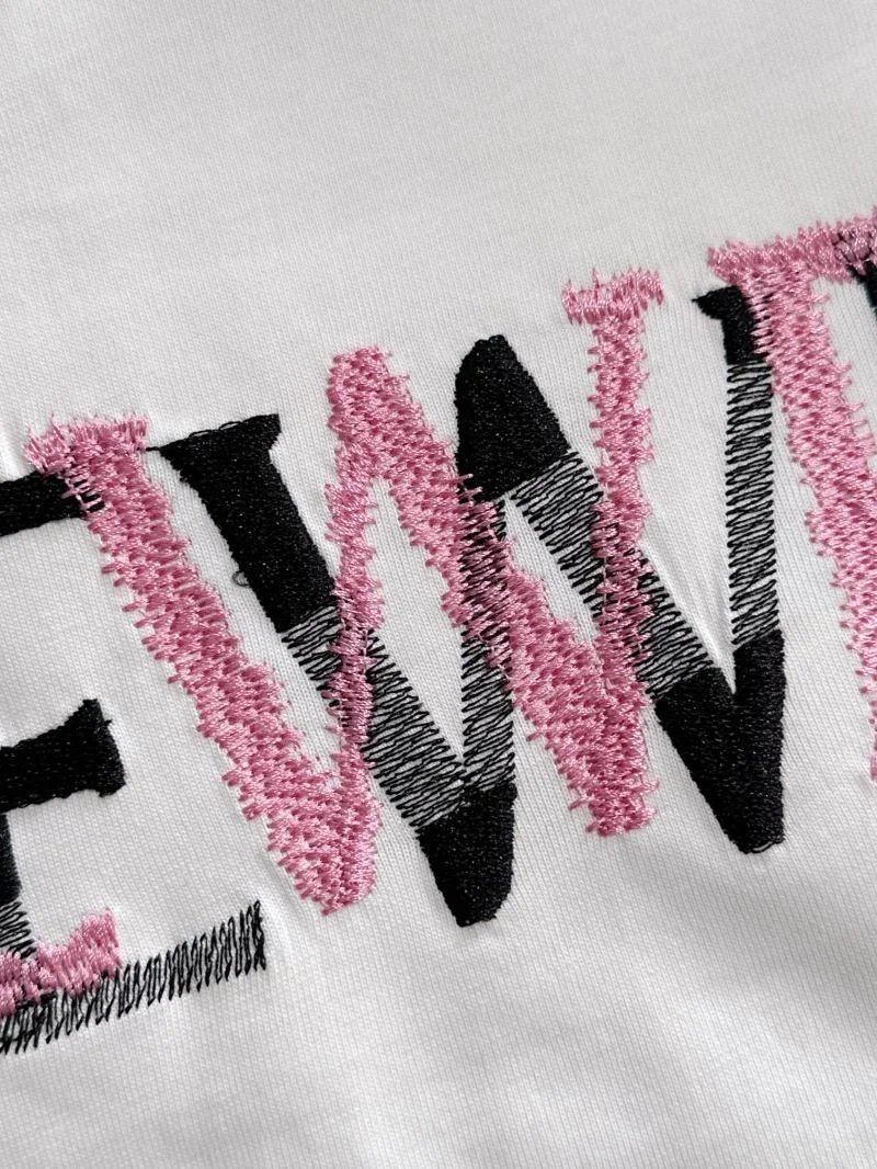 Elegant Loewe T-Shirts 163687