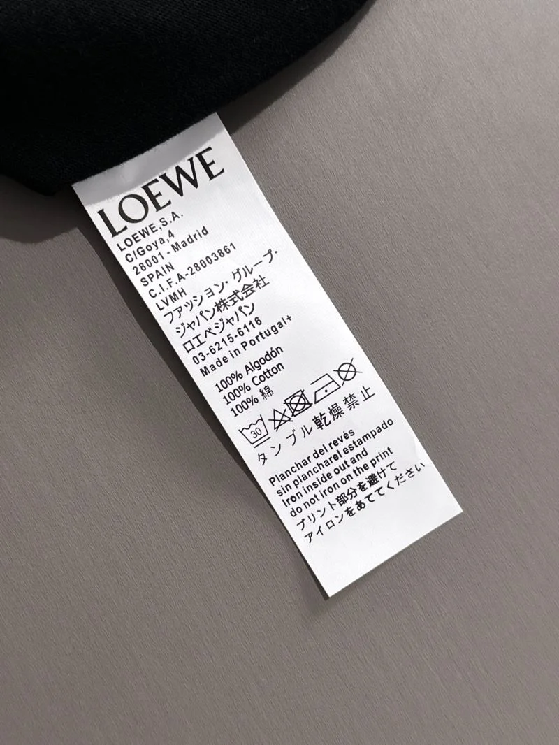 Versatile Loewe T-Shirts 163663