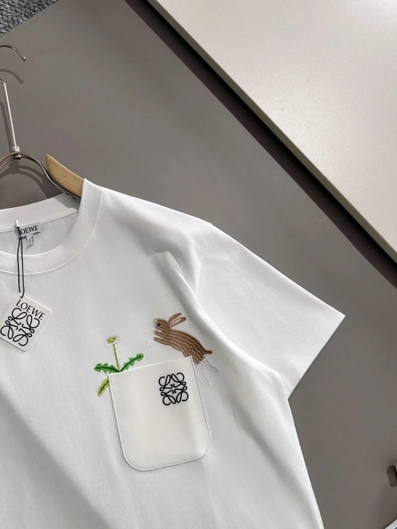 Loewe T-Shirts Stretchable 163667