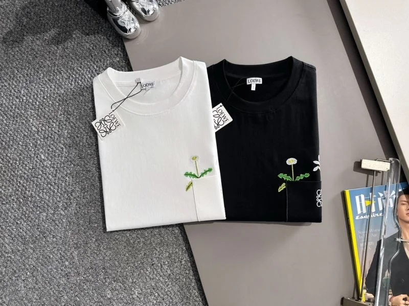 Loewe T-Shirts Stretchable 163667