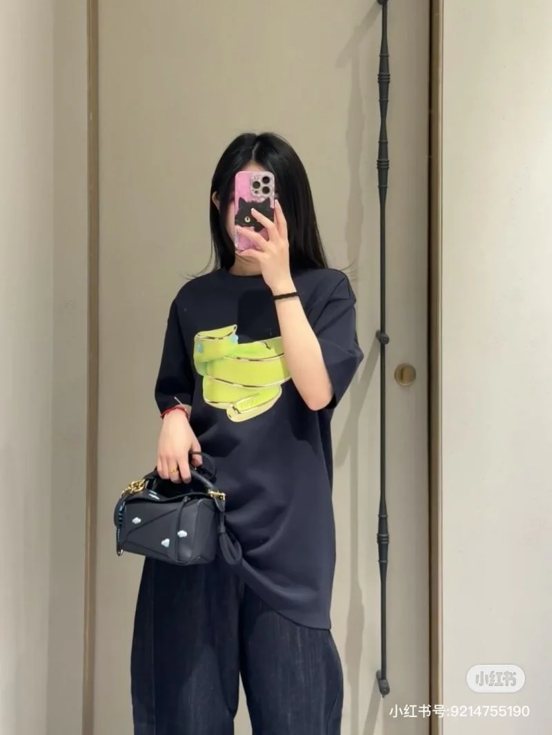 Loewe T-Shirts Breathable 163666