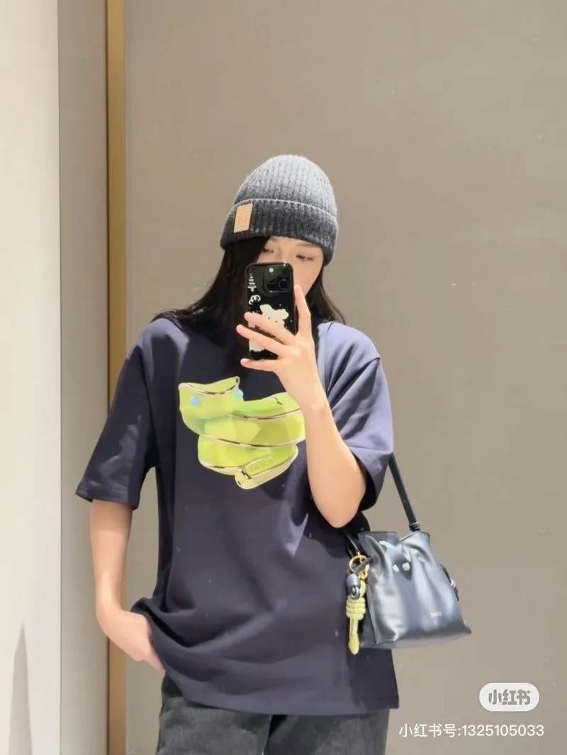 Loewe T-Shirts Breathable 163666