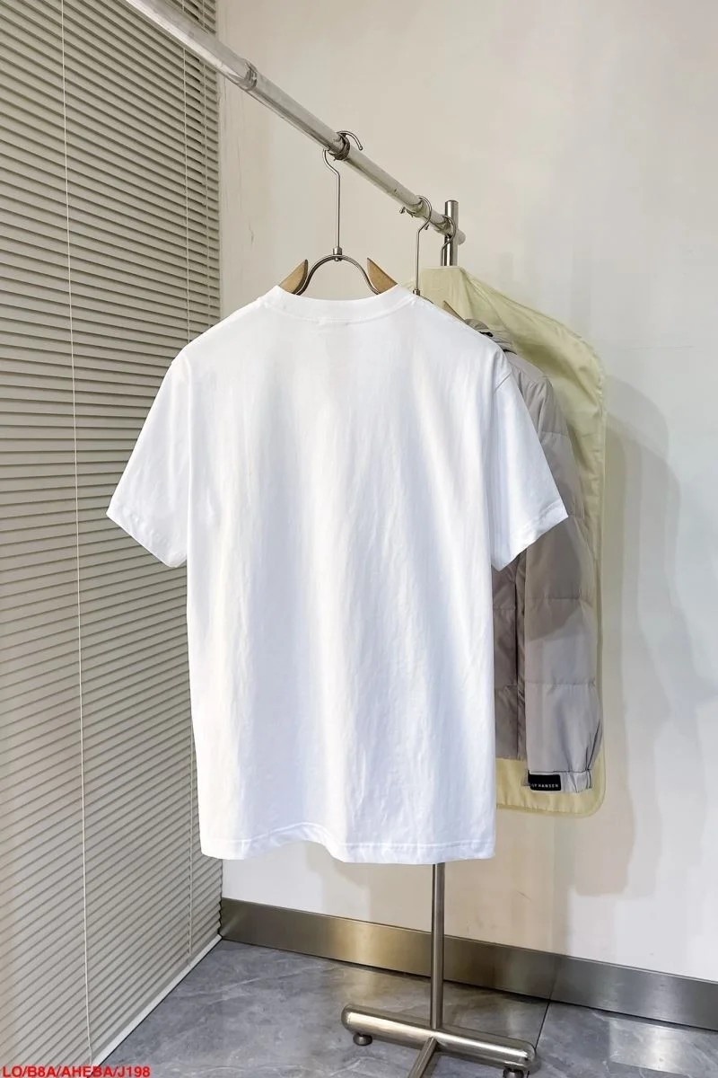 UrbanChic Loewe T-Shirts 164149
