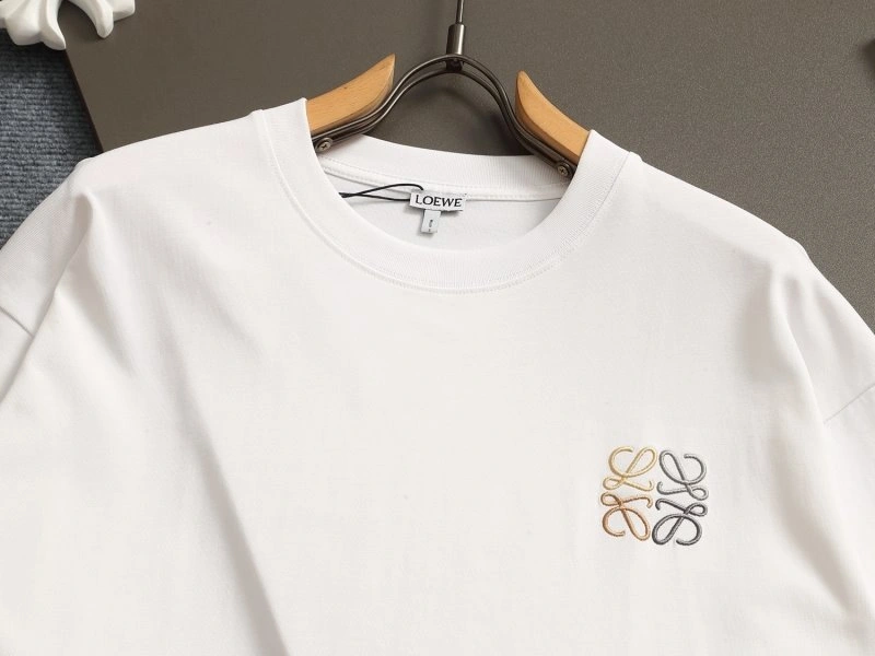 Loewe T-Shirts Chic 152304