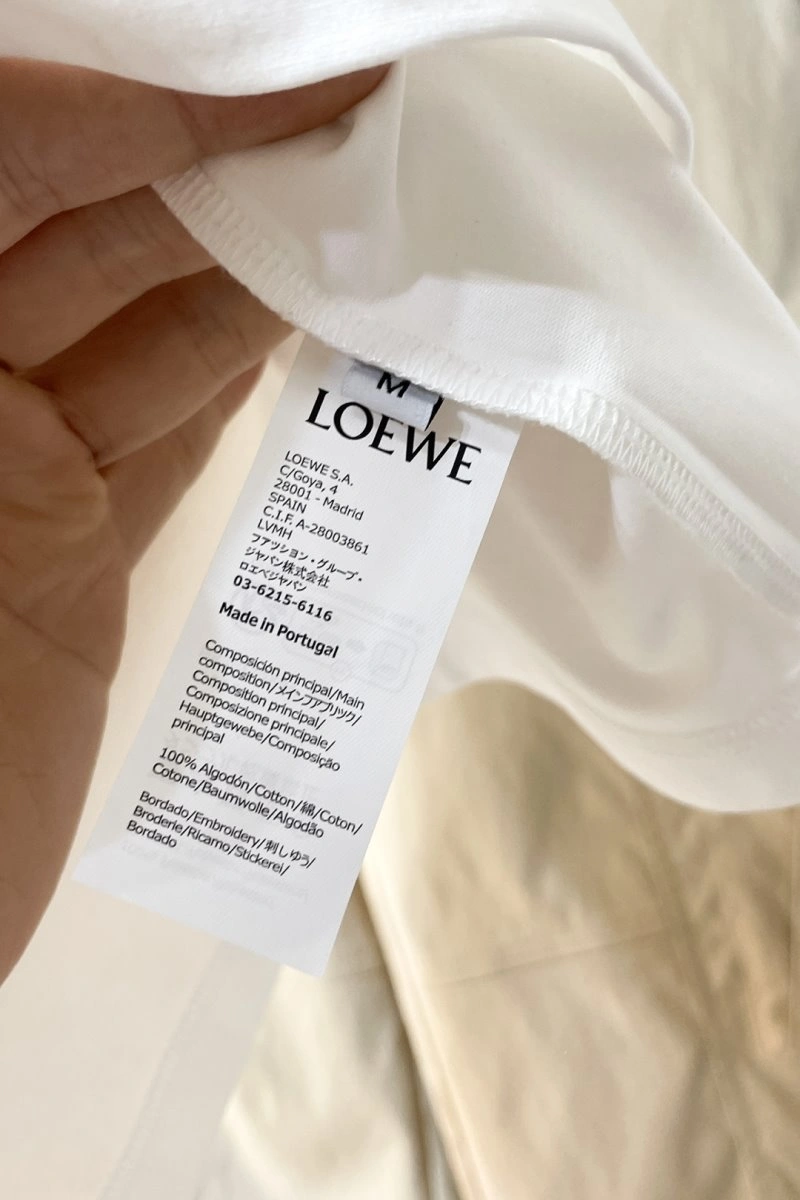 Loewe T-Shirts Bold 152301