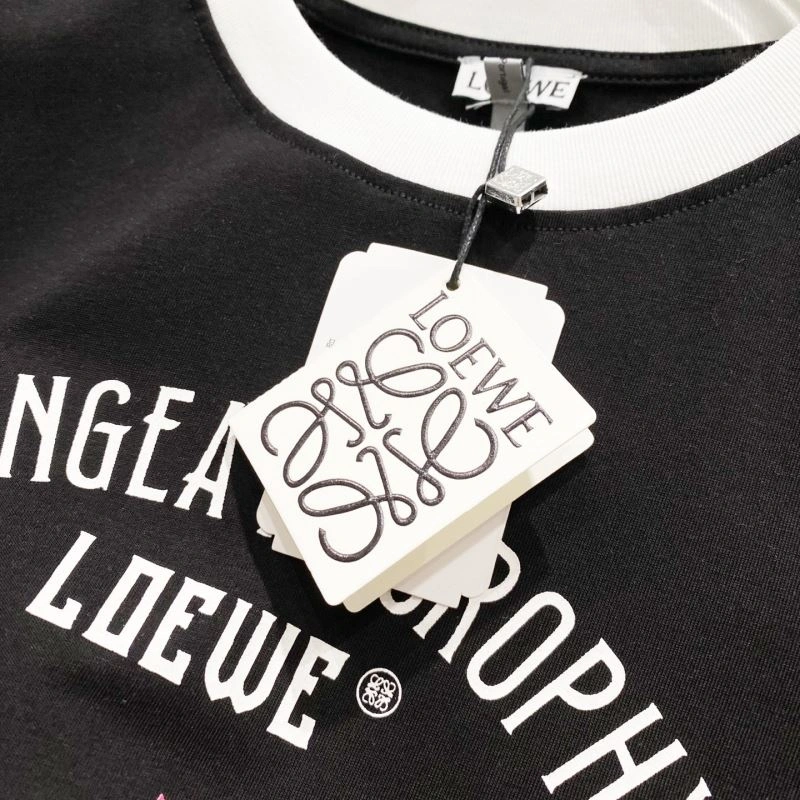 Loewe T-Shirts Elegant 162672