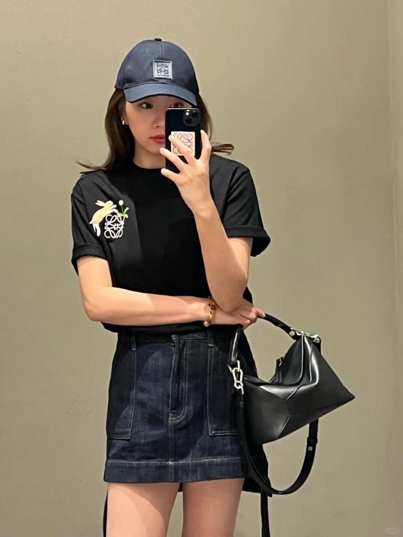 Loewe T-Shirts Stretchable 162668