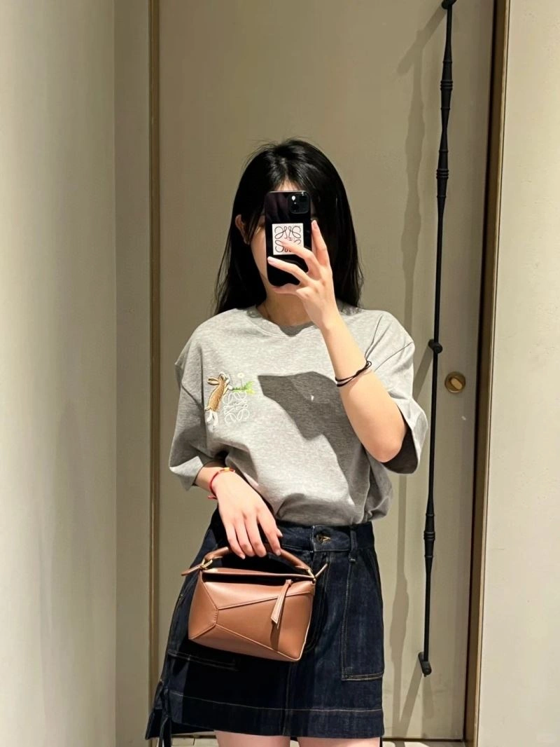 Loewe T-Shirts Stretchable 162668