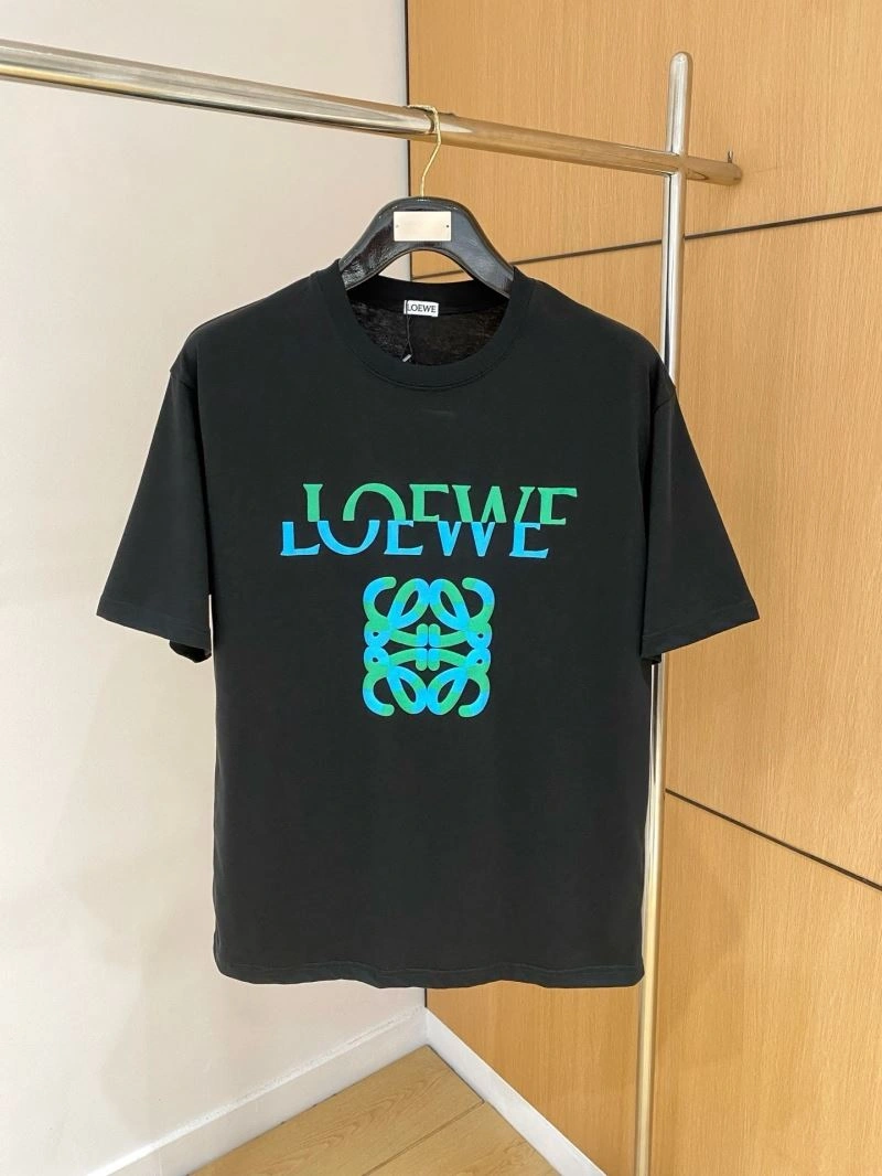 UrbanChic Loewe T-Shirts 161533