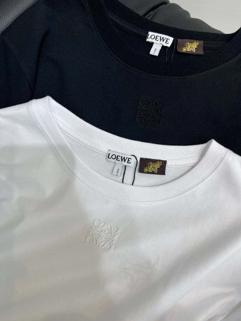 Loewe T-Shirts UrbanChic 149608