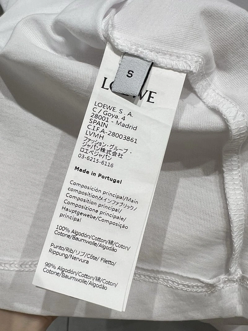 Versatile Loewe T-Shirts 149598