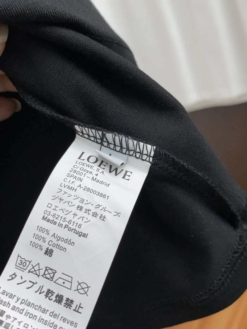 Loewe T-Shirts Chic 160496