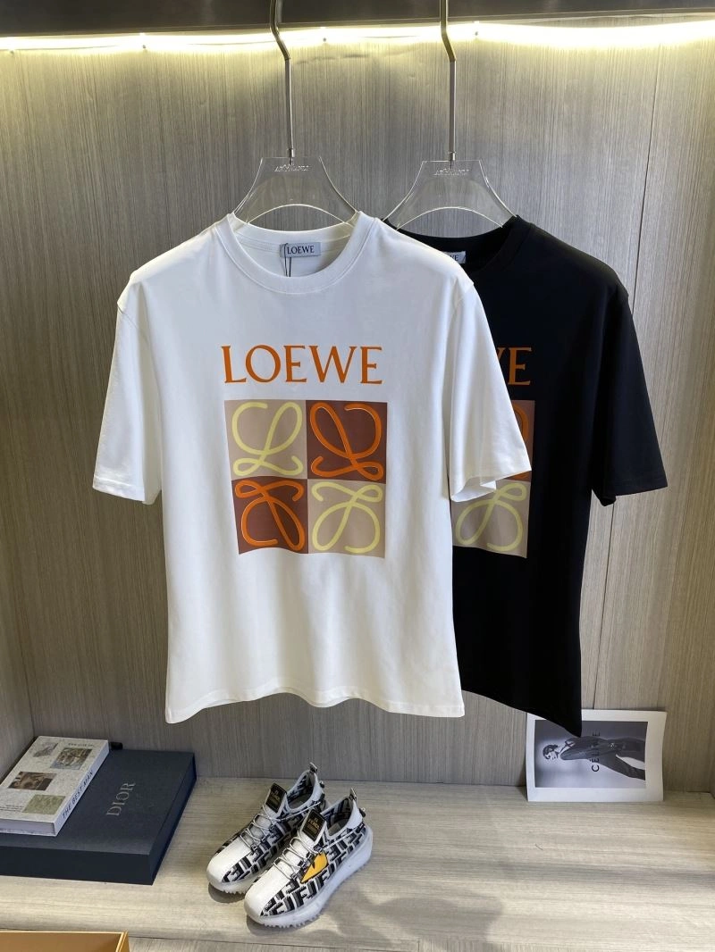 Loewe T-Shirts Versatile 160403