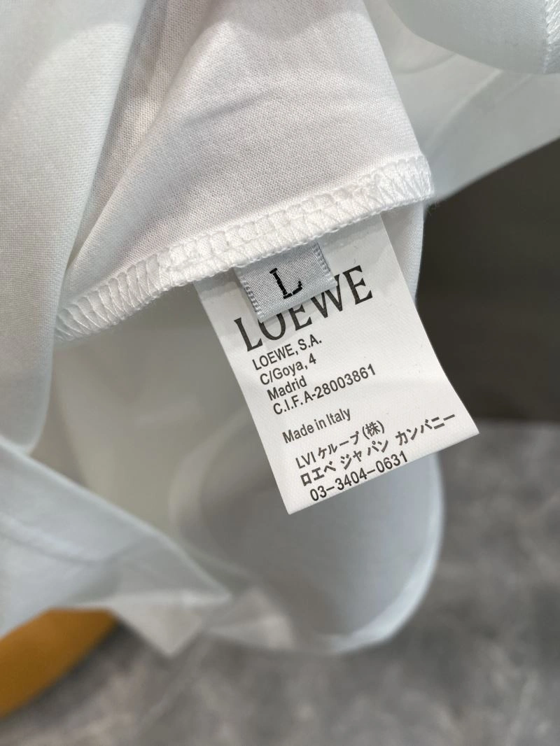 Loewe T-Shirts Sleek 160368