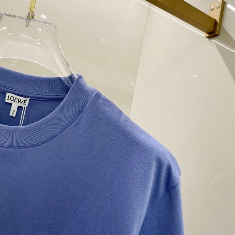 ModernLook Loewe T-Shirts 160360
