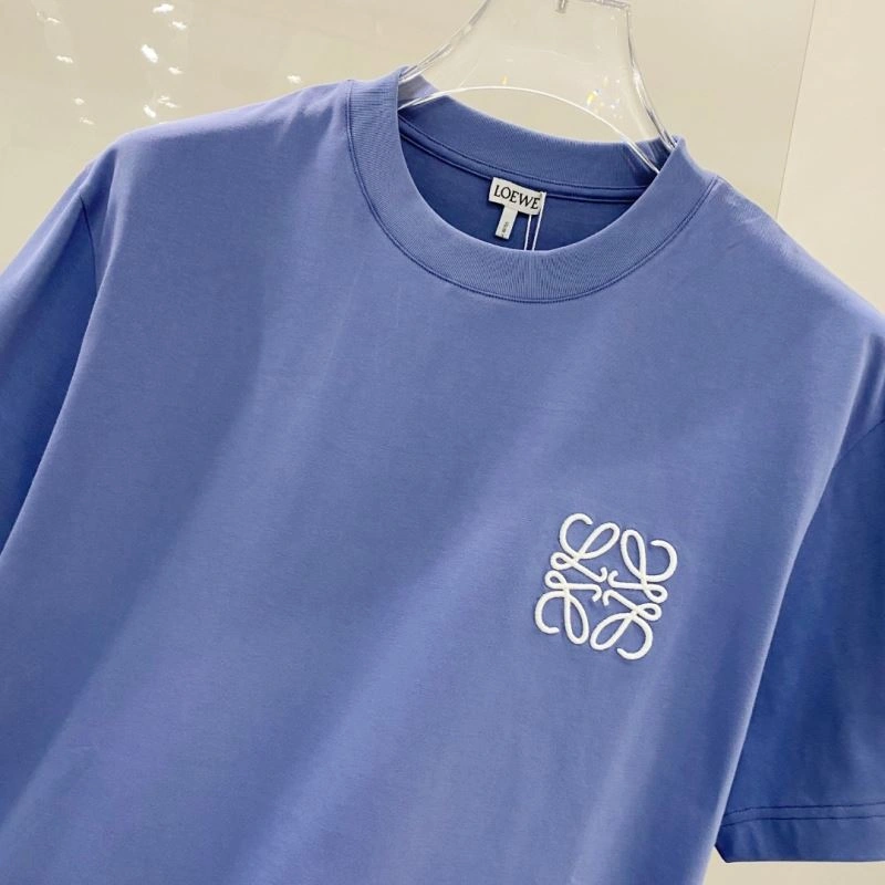 ModernLook Loewe T-Shirts 160360