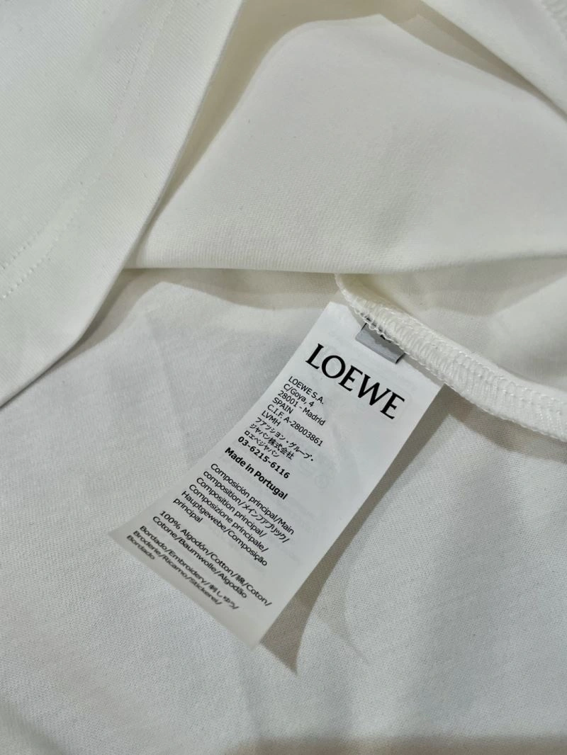 UrbanChic Loewe T-Shirts 160366