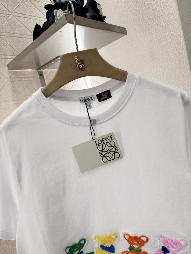 Loewe T-Shirts UrbanChic 153107