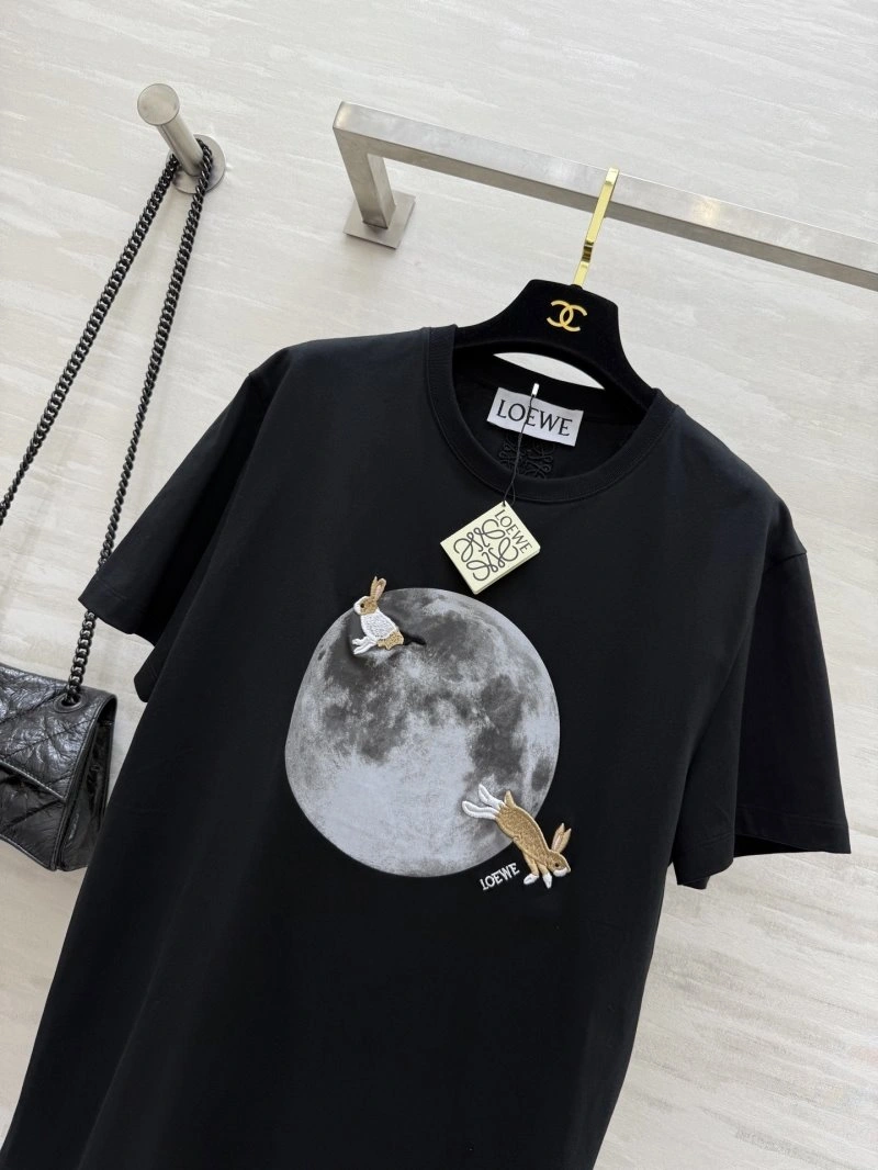 Loewe T-Shirts Bold 153097