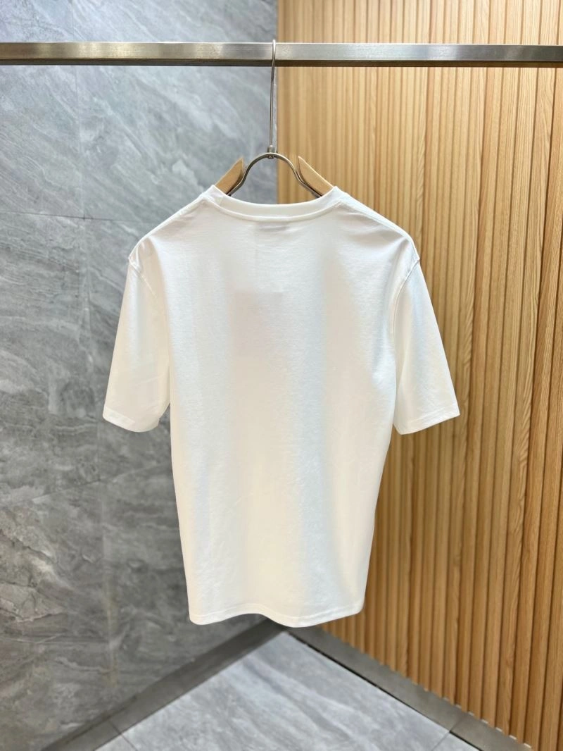 ModernLook Loewe T-Shirts 158381