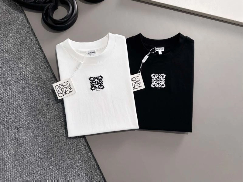 Versatile Loewe T-Shirts 158361