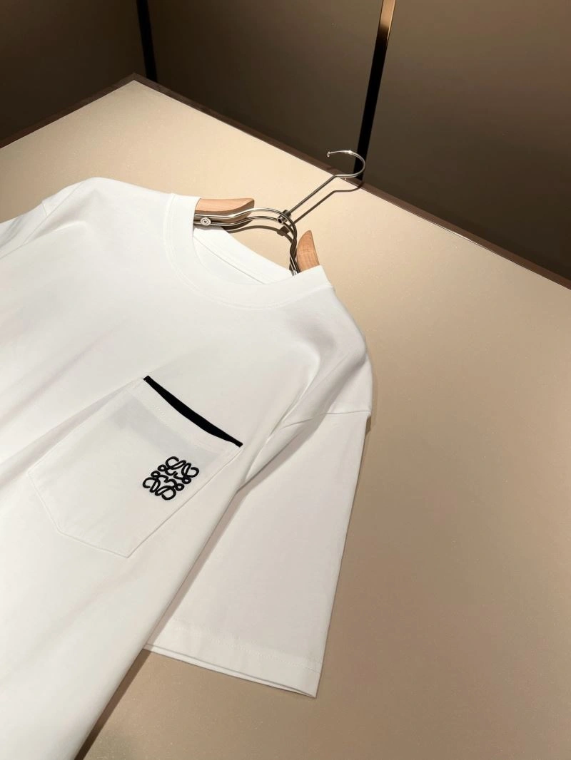 Loewe T-Shirts Fashionable 158336