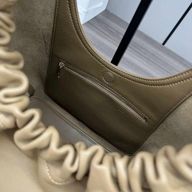 Loewe Top Handle Bags Stylish 58308