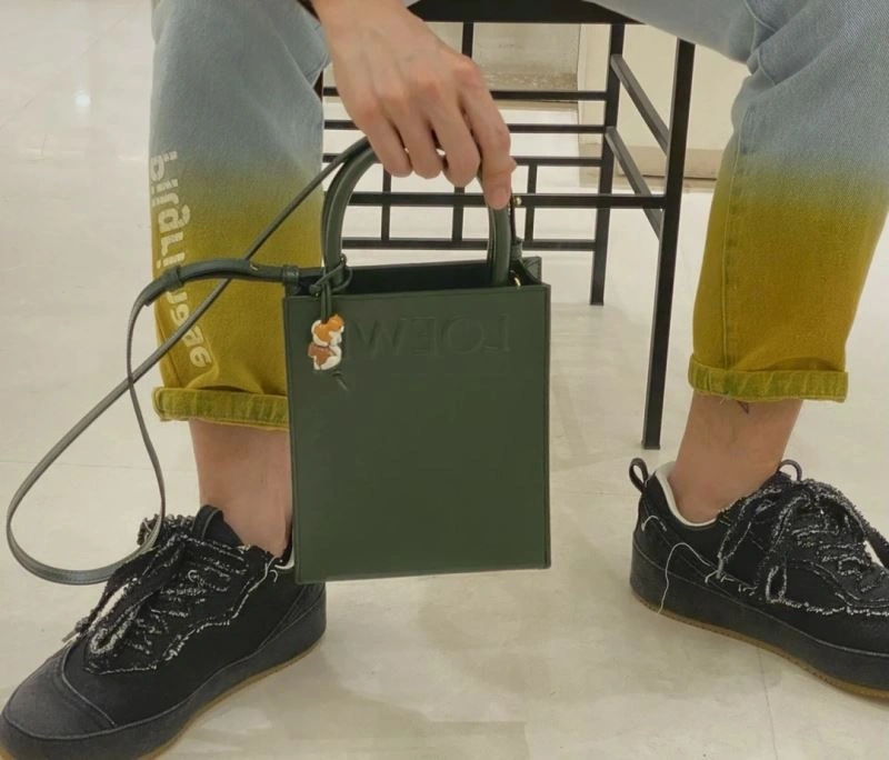Loewe Top Handle Bags WellDesigned 73259