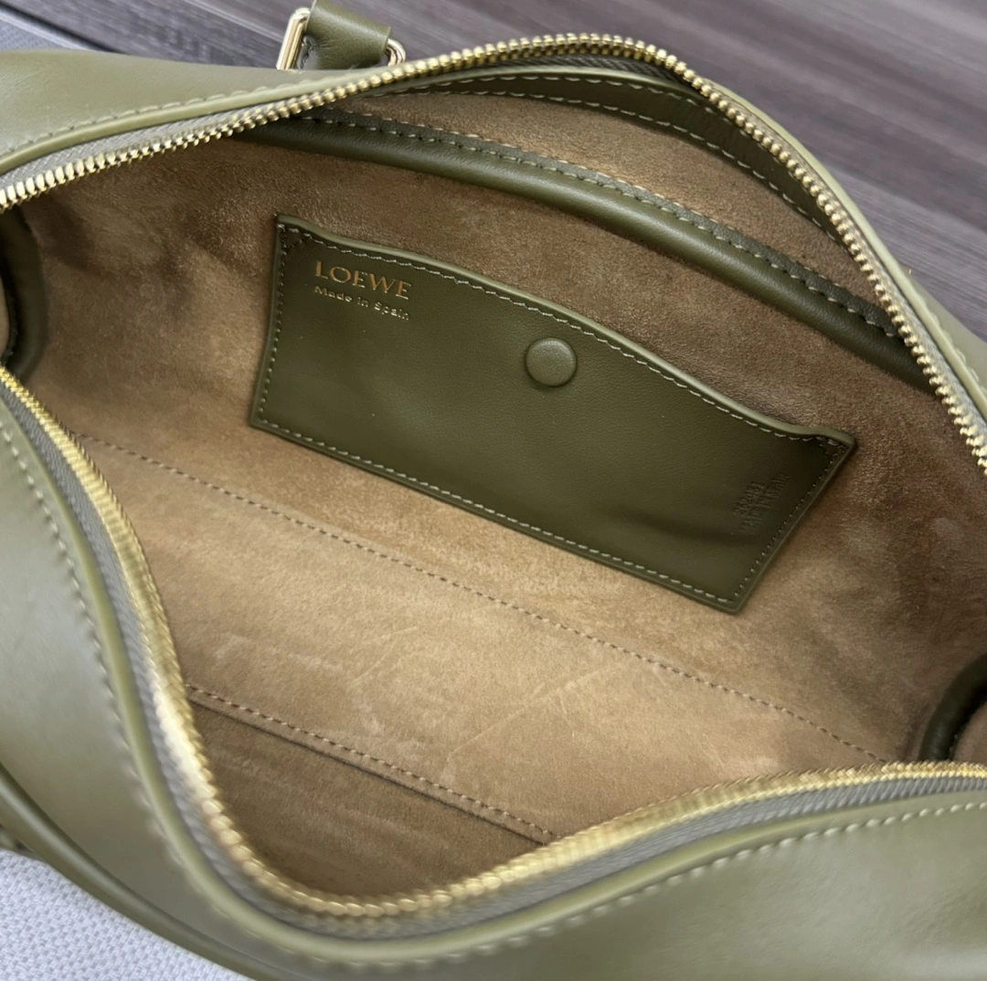 Loewe Top Handle Bags Breathable 67169
