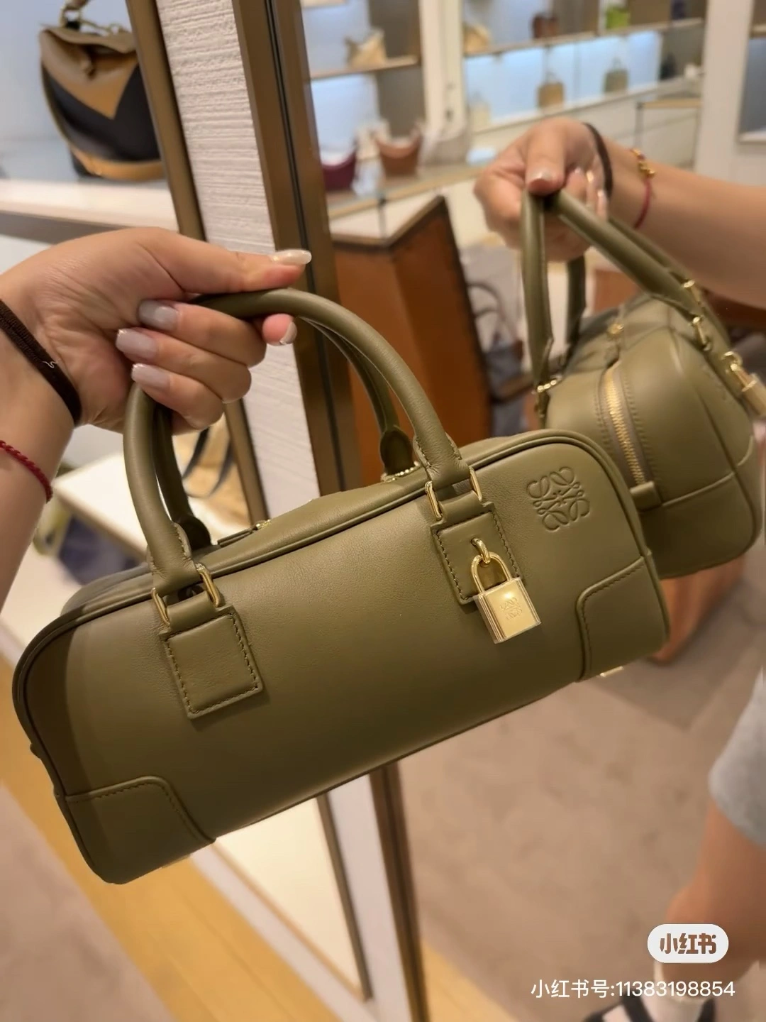 Loewe Top Handle Bags Breathable 67169