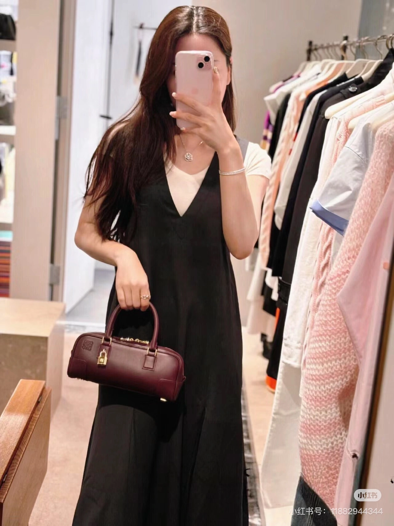 Loewe Top Handle Bags Trendy 67124